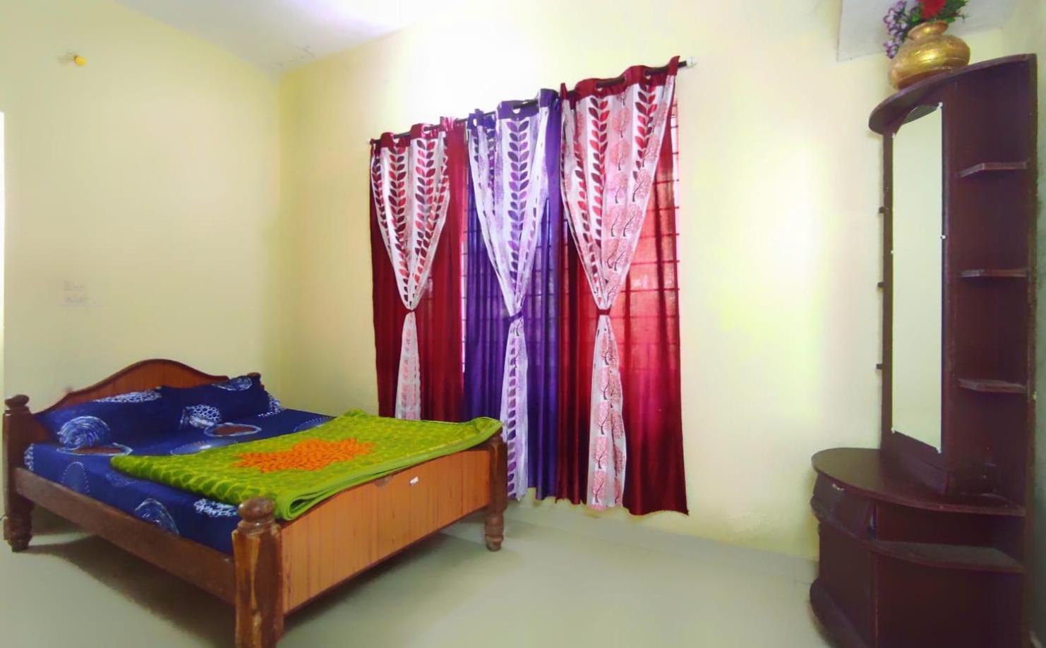 Royal Palm Homestay マディケーリ エクステリア 写真